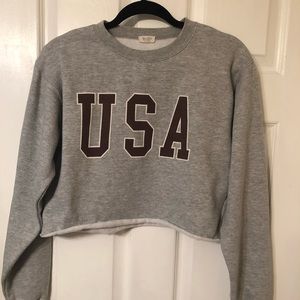 Brandy Melville USA cropped sweatshirt